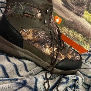 Size 10 1/2 men’s hunting boots